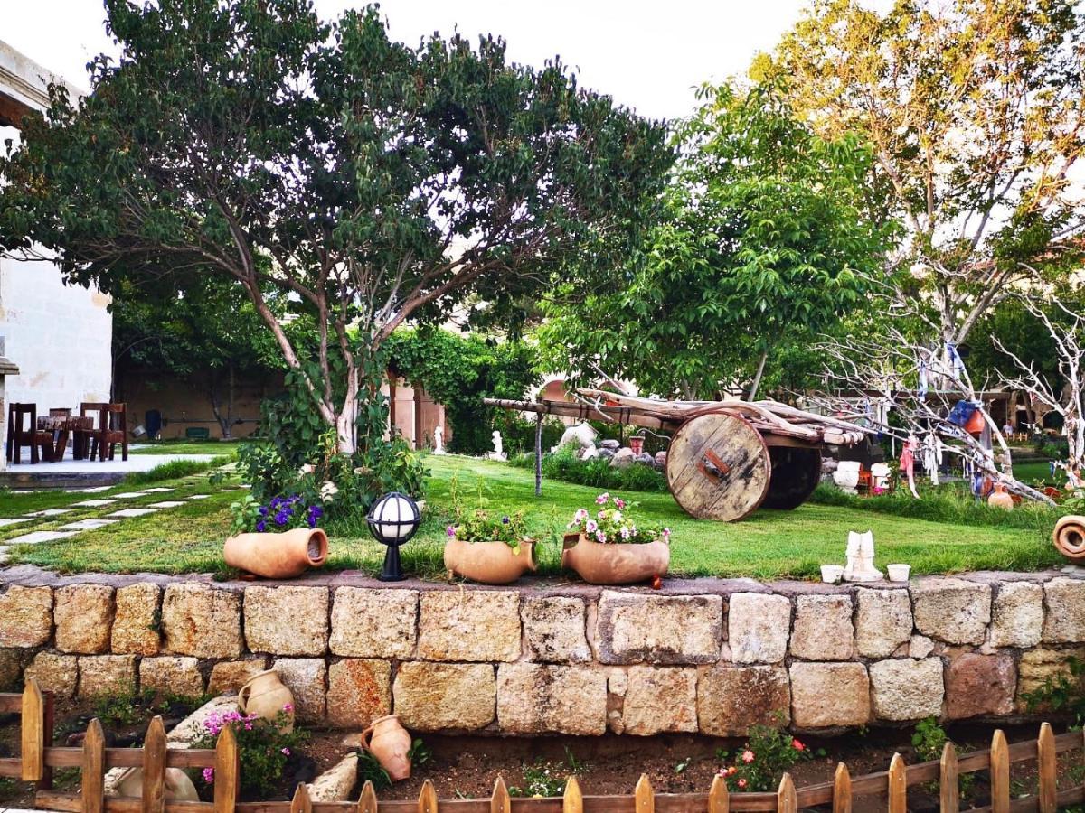 Melis Cave Hotel Ürgüp Ngoại thất bức ảnh