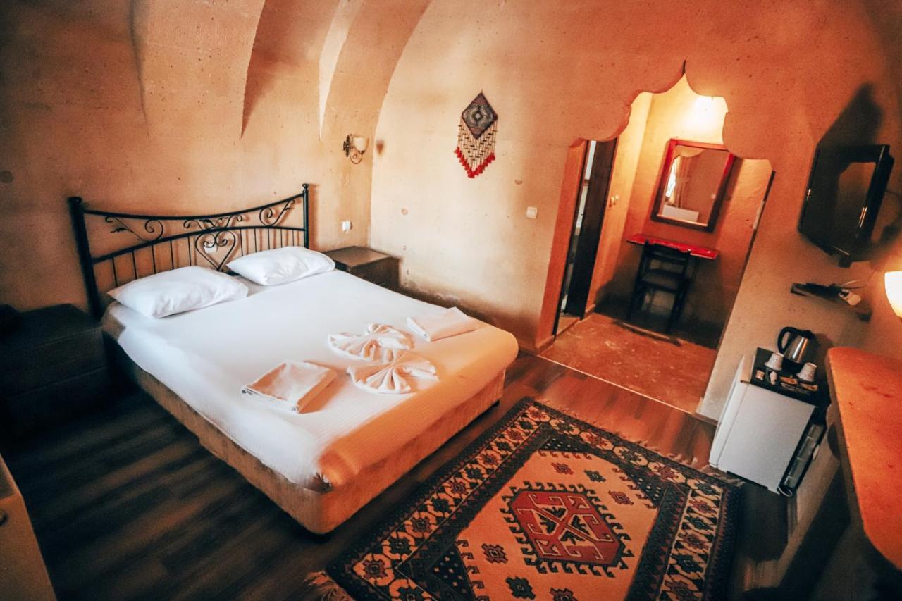 Melis Cave Hotel Ürgüp Ngoại thất bức ảnh