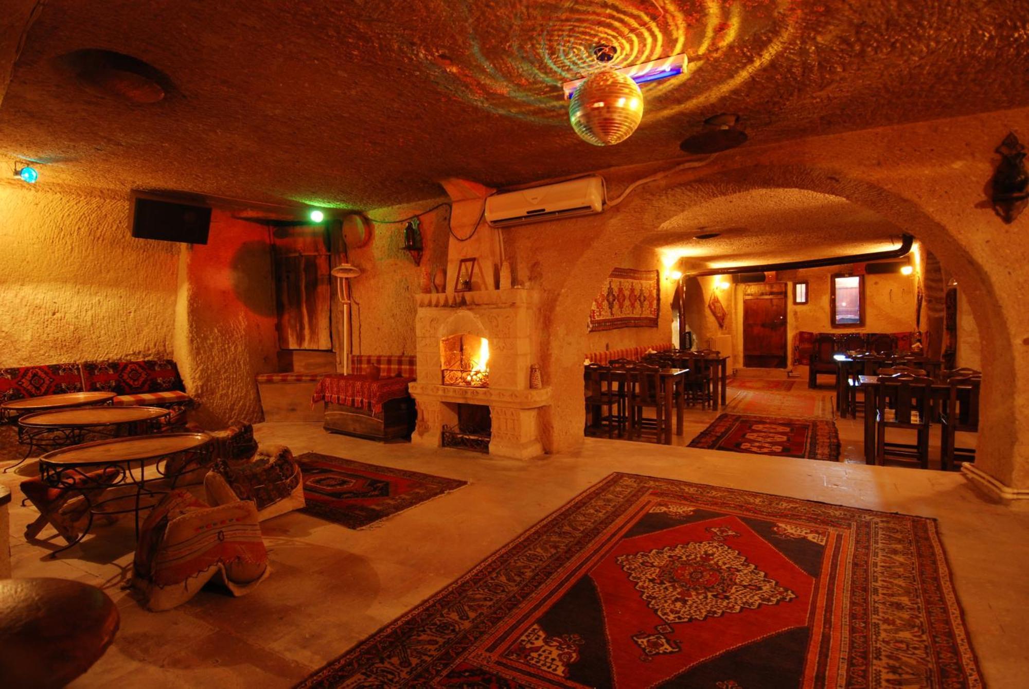 Melis Cave Hotel Ürgüp Ngoại thất bức ảnh